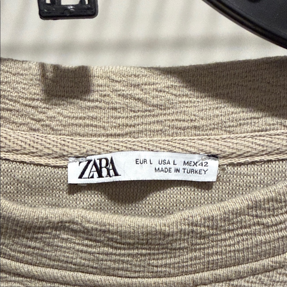 Zara Beige Textured Long Sleeve Sweater